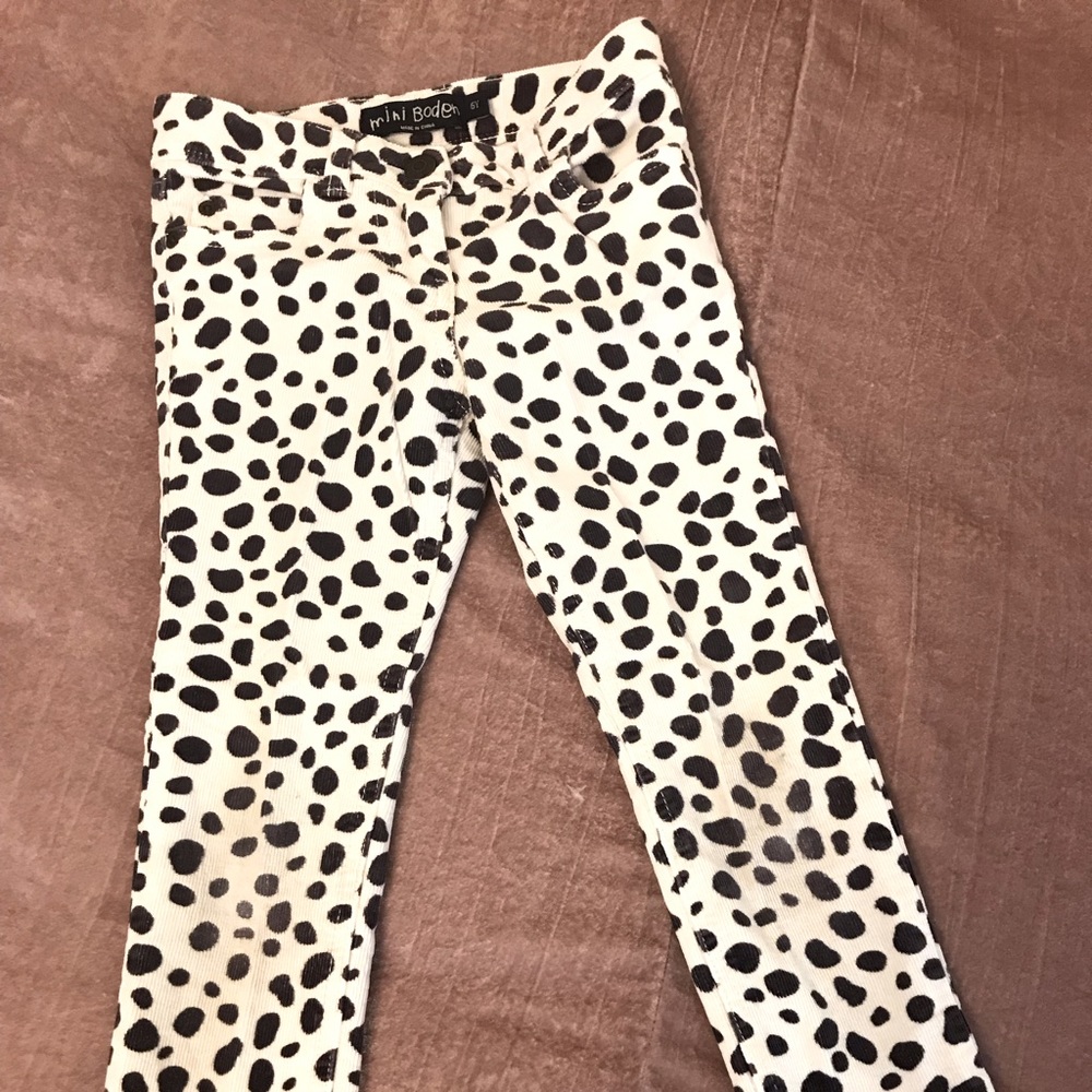 Mini Boden 5T white corduroys with black polka dots